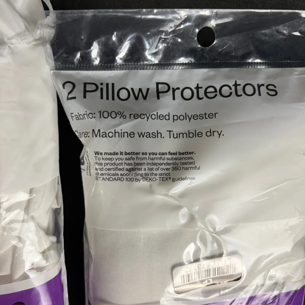 Room Essentials™ Standard Queen Soft Zippered Machine Washable Pillow Protector